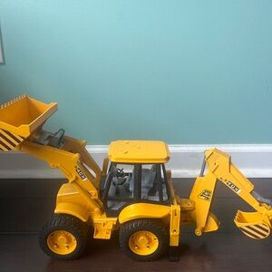 Bruder Backhoe Loader